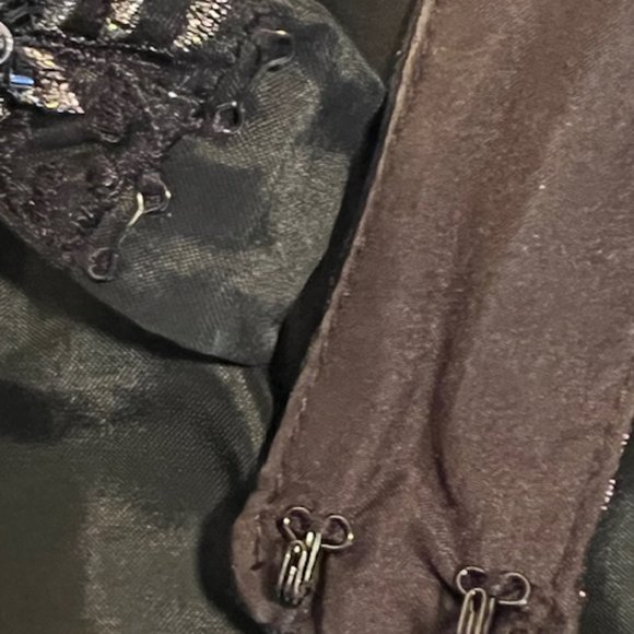 David’s Bridal Formal Black Embellished Halter Top with matching skirt Size 6 - Picture 8 of 15